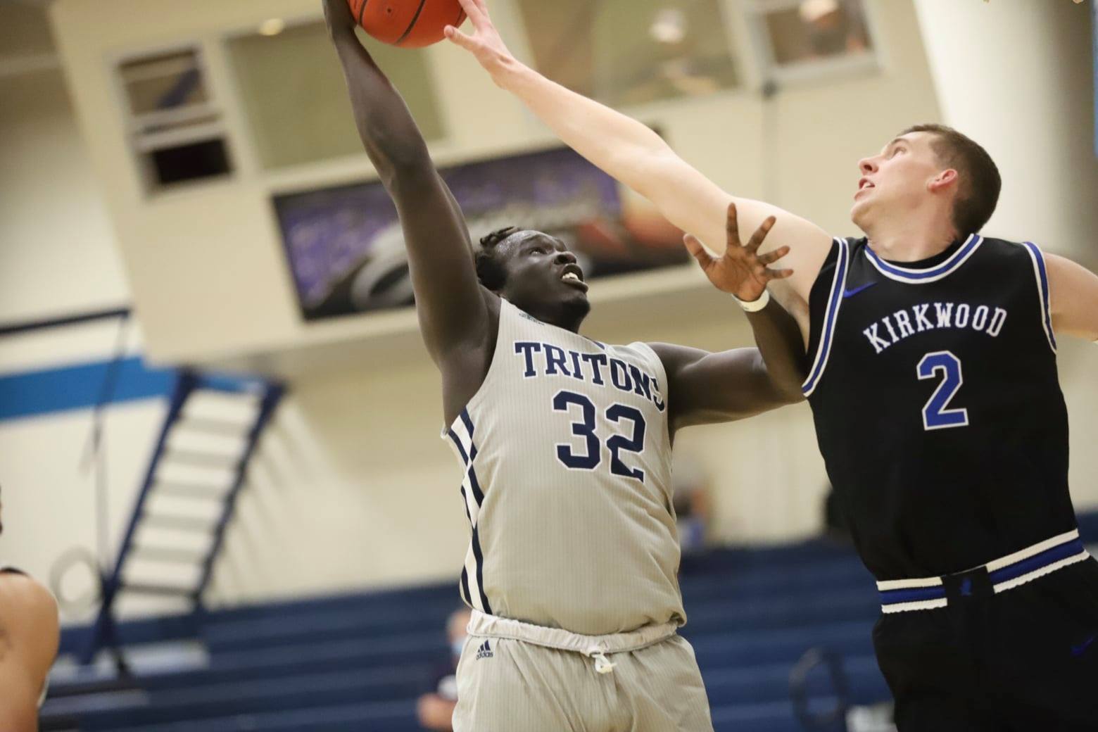 Tritons denied by Indian Hills