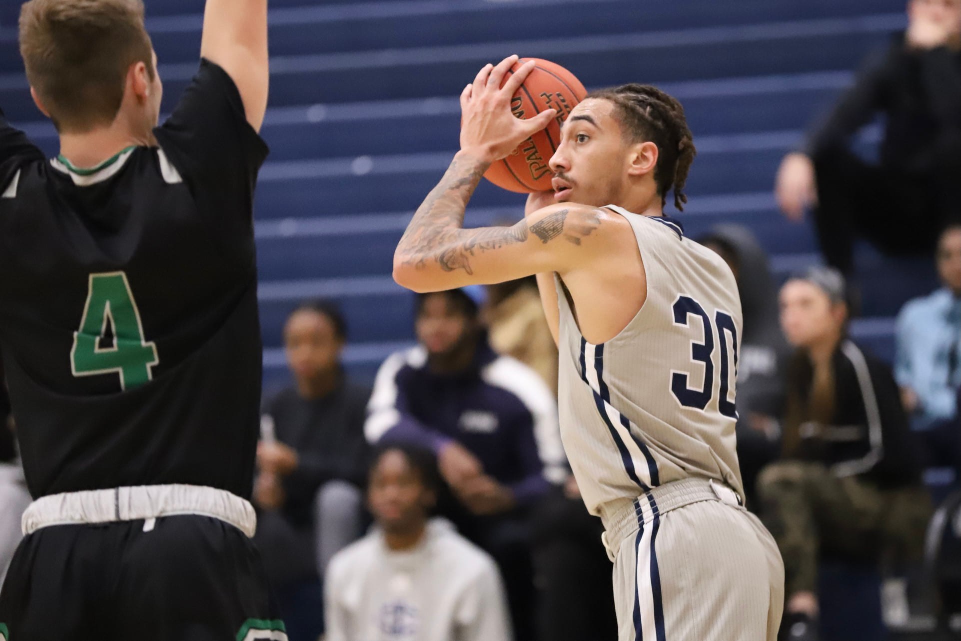 Iowa Central falls on the road, 56-55