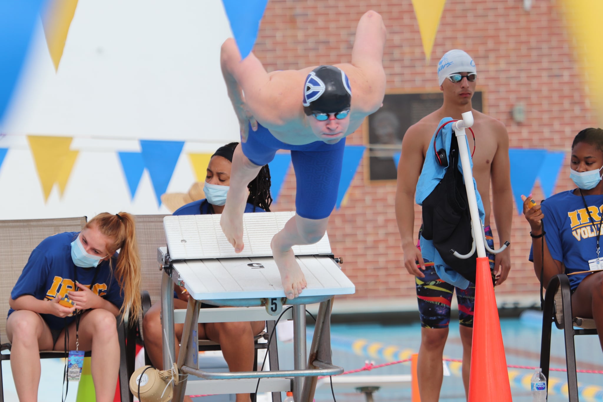 Pair of silvers highlights day one for Tritons