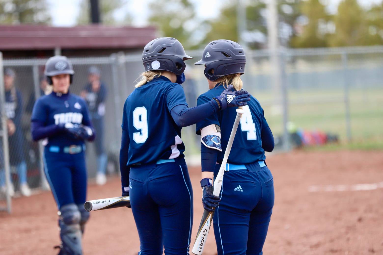 Triton bats explode in sweep of NIACC