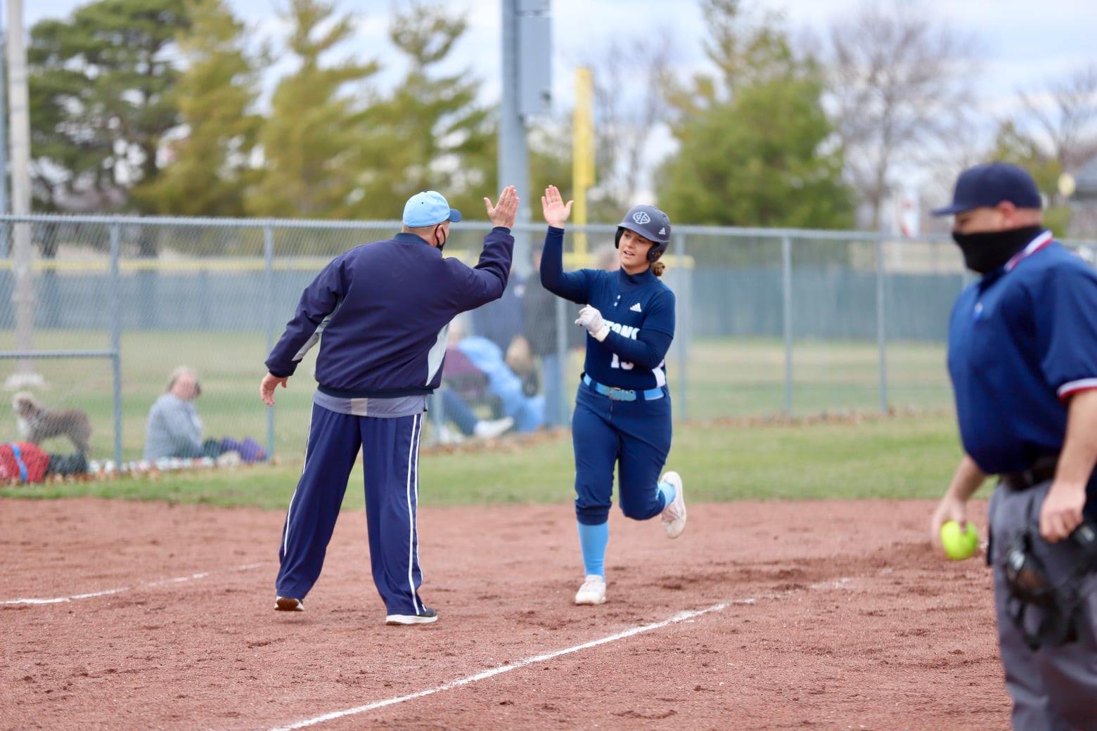 Iowa Central nets home sweep over NIACC