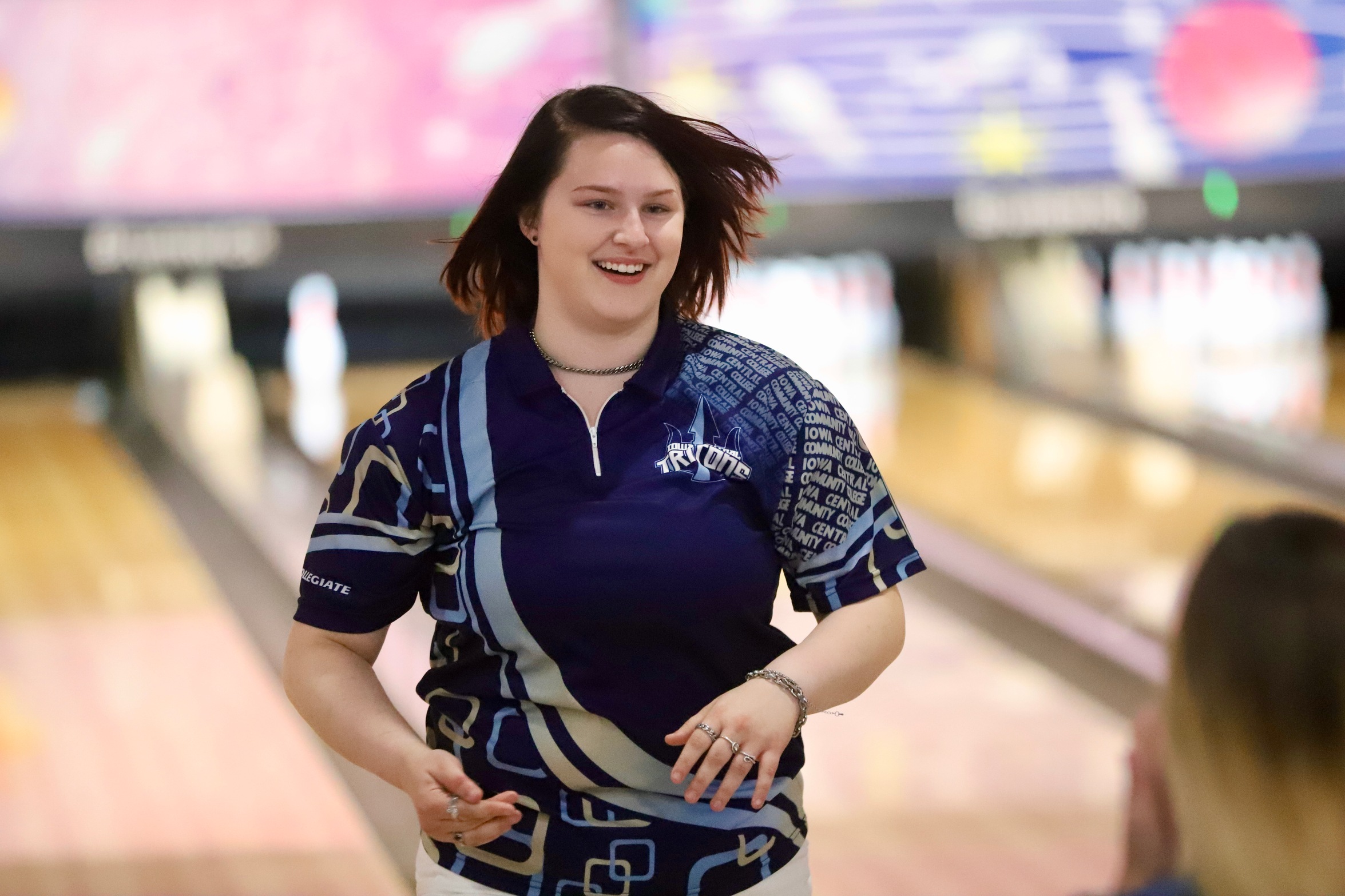 Sanck leads Tritons at the lanes