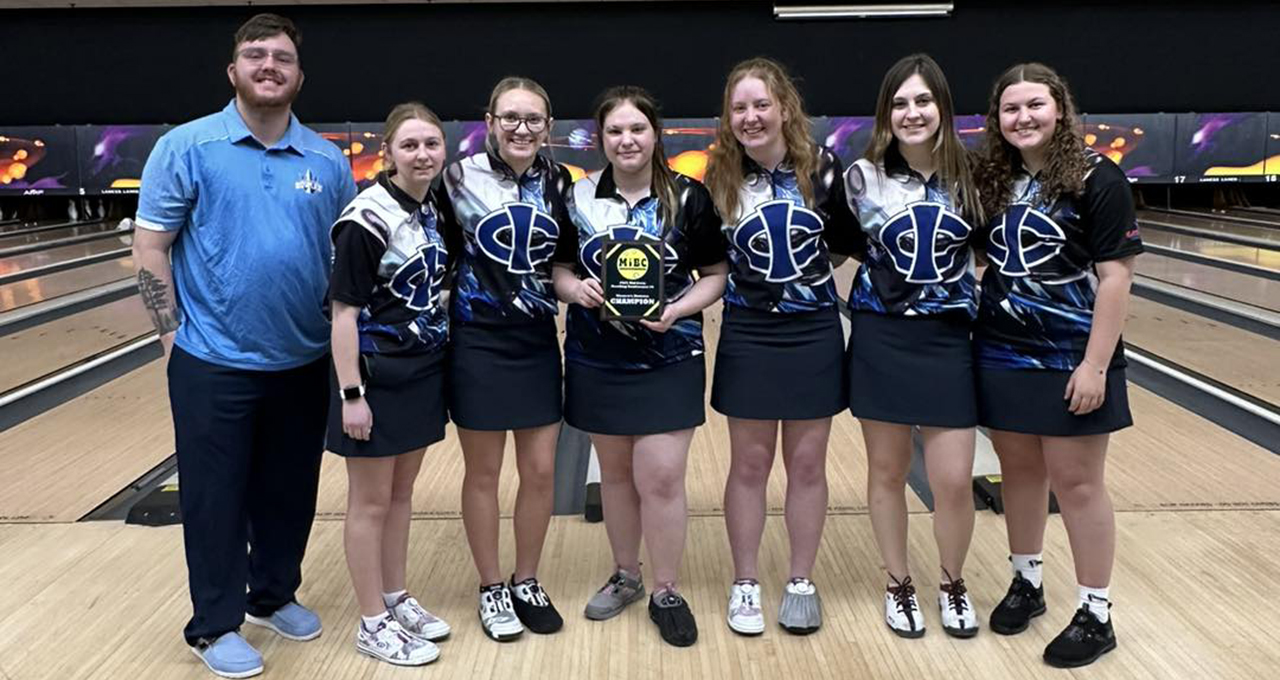 Iowa Central Women's Bowling took First place at the MIBC Tournament 