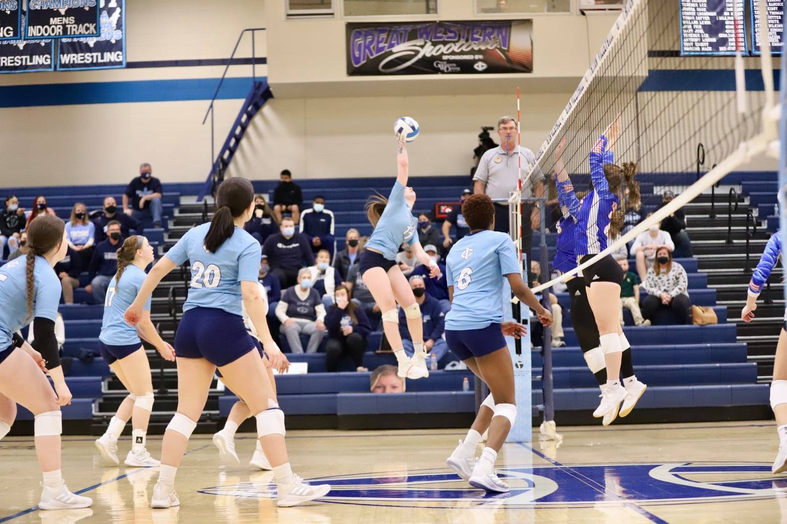 Tritons fall in national semifinals