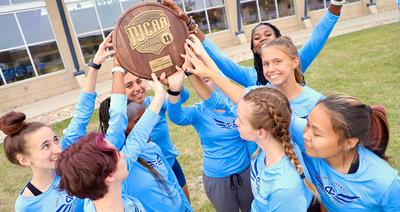 Triton women hope to defend regional title in 2023 